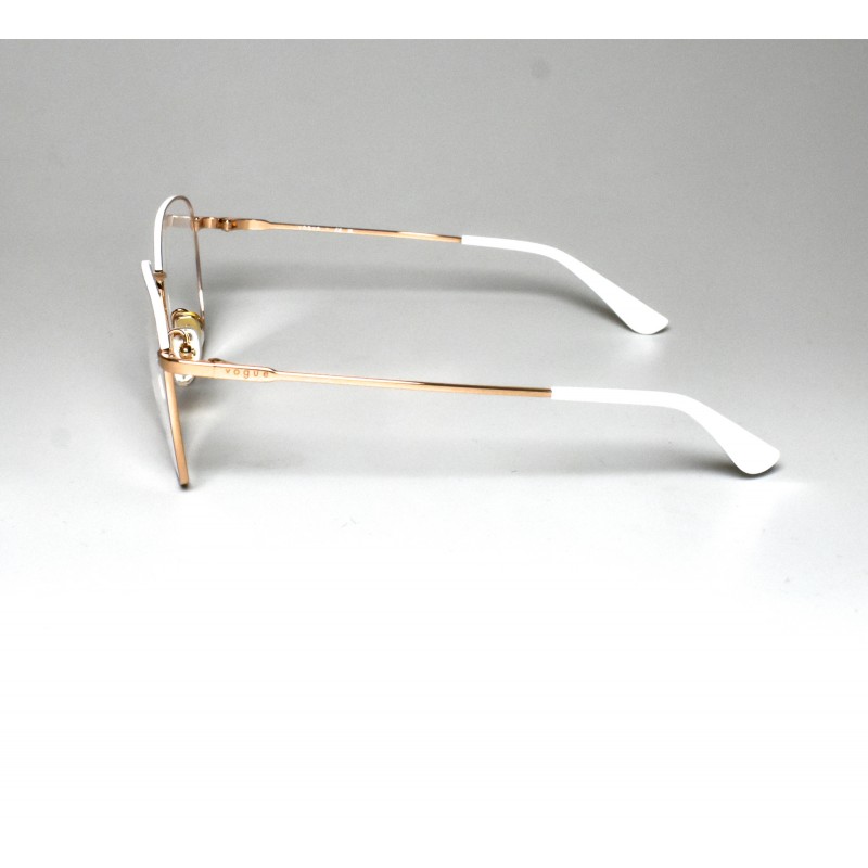 VOGUE 4178 5209 52-18-135