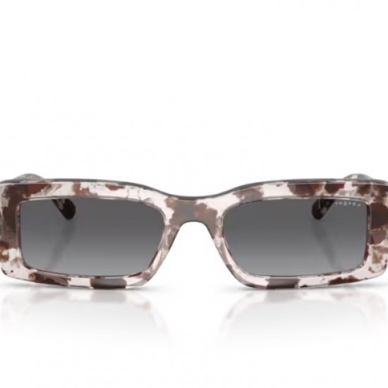 VOGUE 5674 3218T3 53-19-135